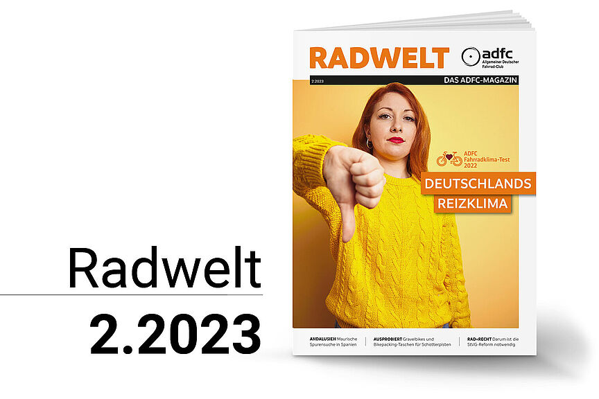 ADFC-Magazin Radwelt 2.2023 Teaser 1518x1080 Titelblatt des ADFC-Magazins Radwelt 2.2023: Frau in gelbem Pulli zeigt den Daumen nach unten.
